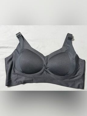 NEW Black Seamless Comfort Bra - Women Intimates & Sleepwear